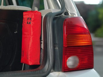 Tesa - Cinta adhesiva de velcro para superficie interior de coche (60 cm x 38 mm)