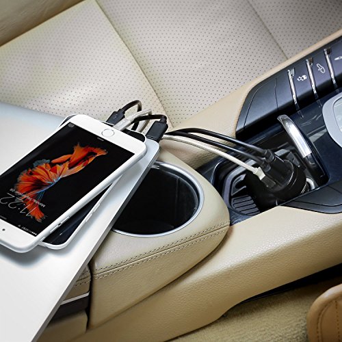 AUKEY Quick Charge 3.0 Caricatore da Auto con 3 Porte di 42W Alimentatore da Auto per Samsung Galaxy S8 / Note 8 / 7, LG G5 / G6, HTC 10, iPad Air / Pro, iPhone X / 8 / 8 Plus / 7 ecc. (Nero)
