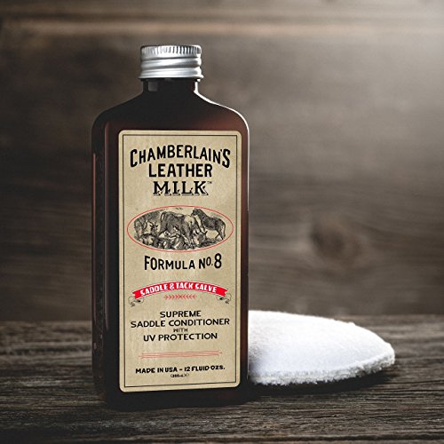 Chamberlain’s Leather Milk - Kit per rivitalizzare selle e finimenti in cuoio - sapone cuoio Saddle Soap No. 7 + balsamo Saddle Conditioner No. 8 - naturale e atossico. Privo di coloranti e profumo. Made in USA. Include 2 spugnette rivitalizzanti per l’applicazione!