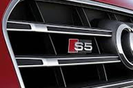 CROMO NERO ROSSO S5 anteriore griglia emblema distintivo per a barre GRIGLIA TIPI