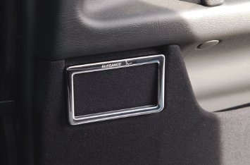Schätz 8210031 - Mascherina per portacenere sportello posteriore per Mercedes classe E W210 berlina