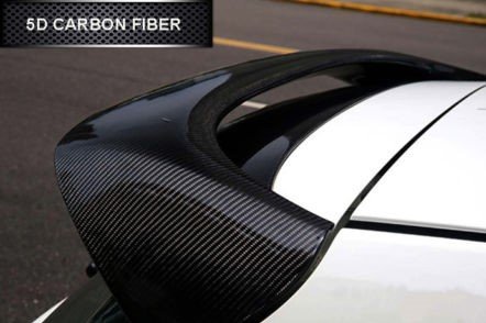 Vinile in fibra di carbonio 5D ultra brillante, rotolo da 300 mm x 1500 mm; effetto vinile in fibra di carbonio della migliore qualità; ideale per rivestire badge, pannelli di automobili, ecc.