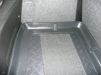 ZentimeX Z906587 Vasca baule su misura con superficie scanalata e integrato tappeto antiscivolo